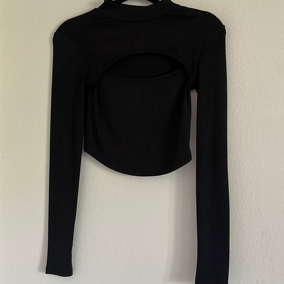 NWOT Ribbed top - Picture 3 of 3